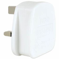 Status White 13A Fused Plug